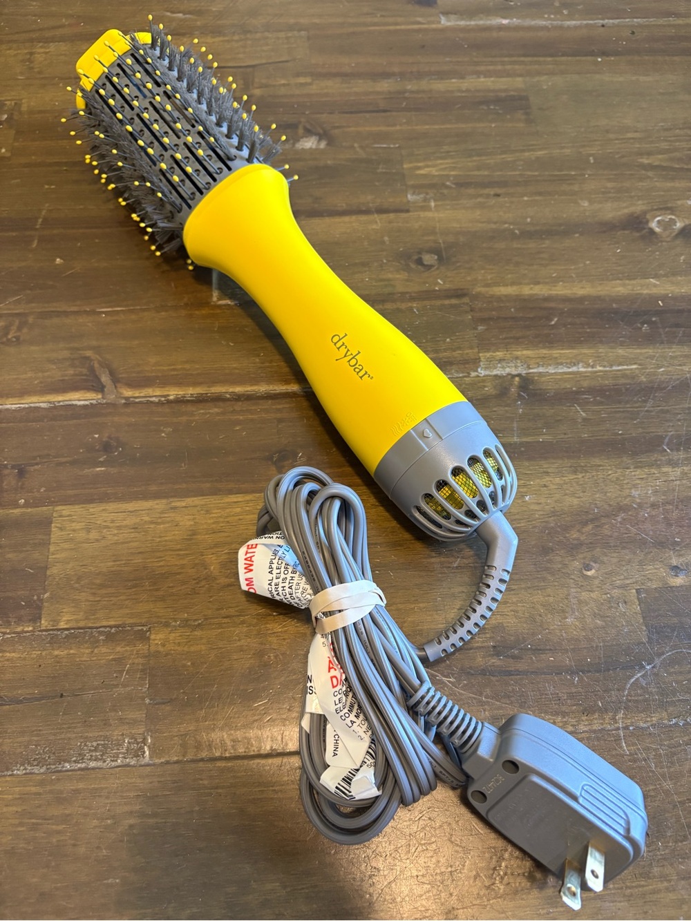 Drybar The Double Shot Oval Blow-Dryer Brush Blow Out Frizz Control Barrel